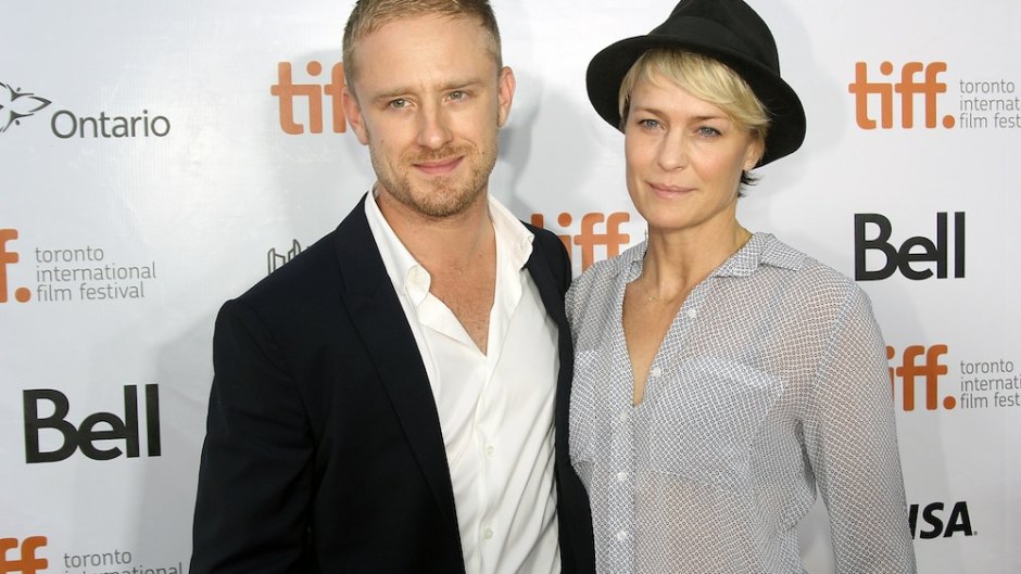 Robin wright ben foster engaged