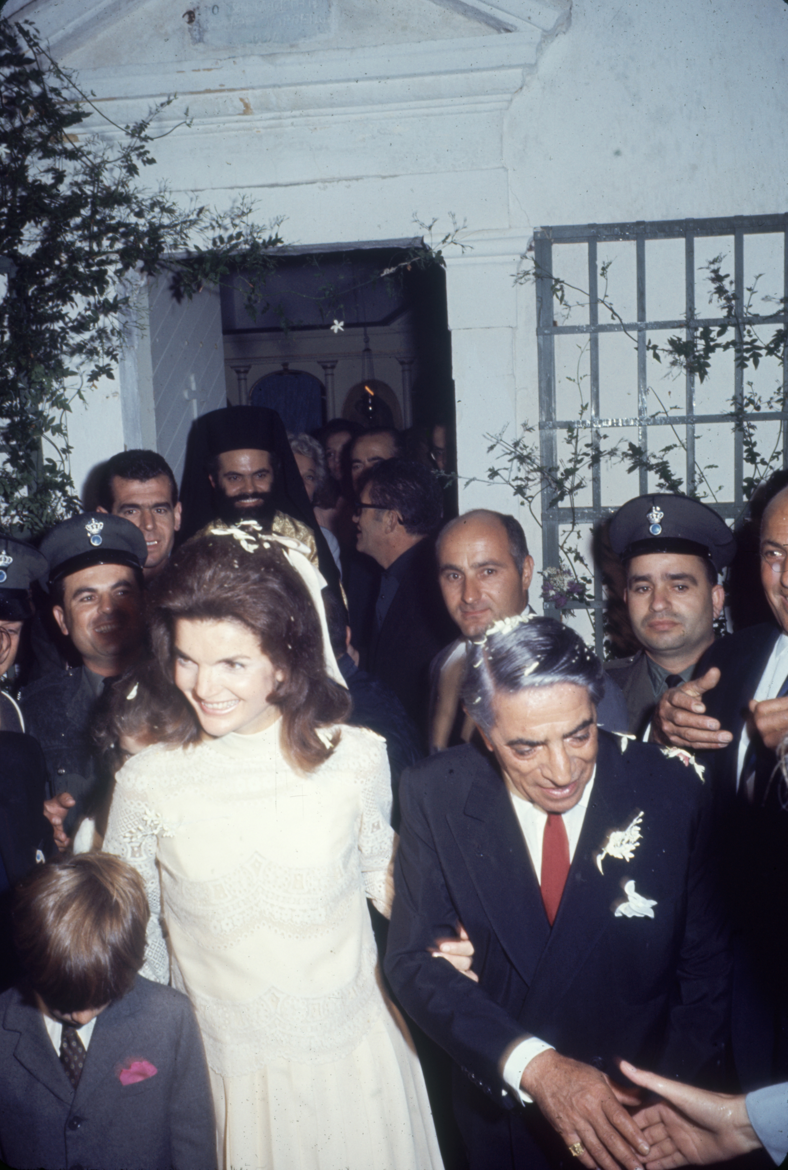 WHAT HAPPENED to Jacqueline Kennedy's pink suit? Famous historical fashion