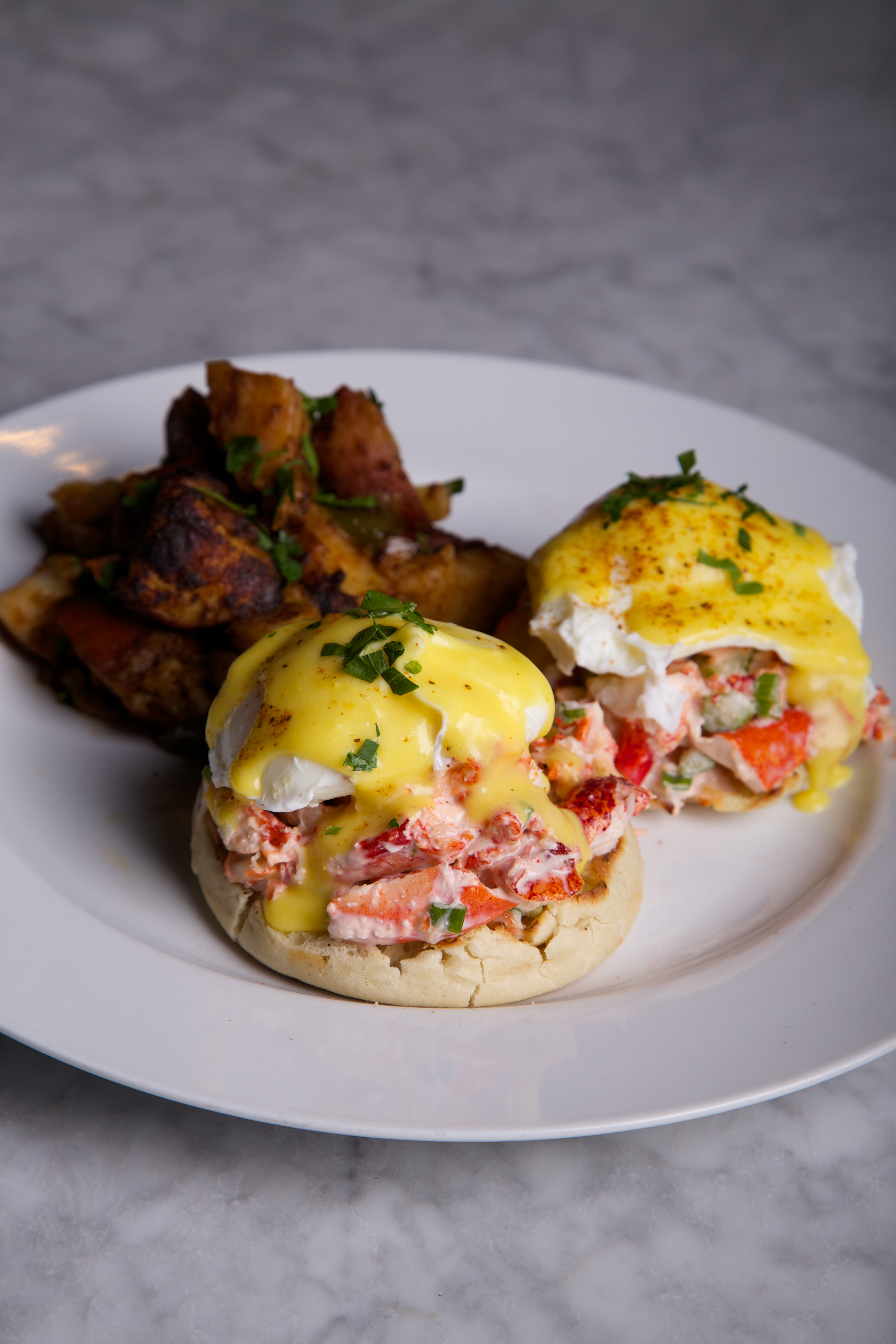 Recipe This Lobster Eggs Benedict Is Perfect To Serve At Mother S Day Brunch Closer Weekly