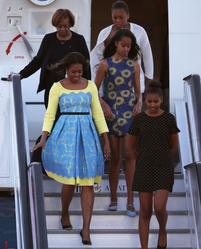 michelle obama with sasha and malia