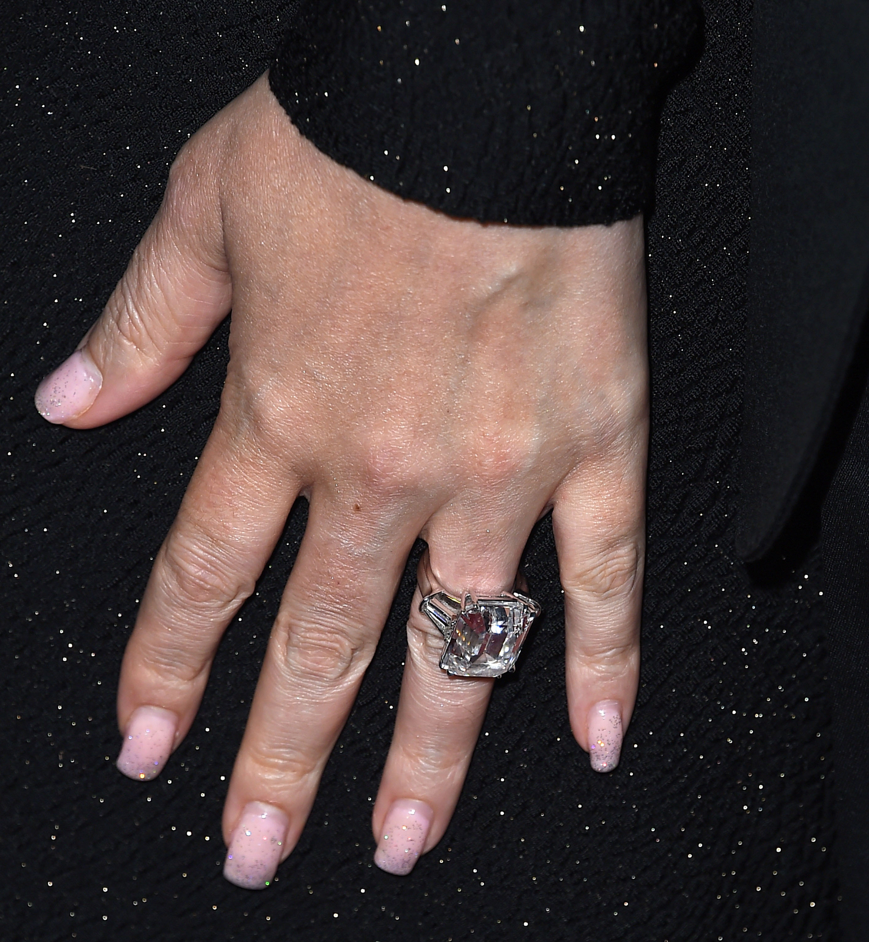 Mariah Carey's Big Rock | Celebrity engagement rings, Engagement rings,  Halo engagement ring wedding band