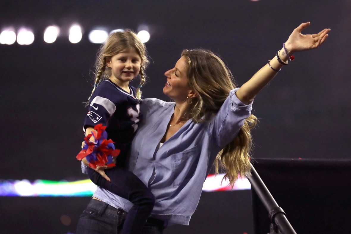 Tom Brady and Gisele Bündchen's Daughter Vivian Brady Looks So Big at the Super Bowl ...