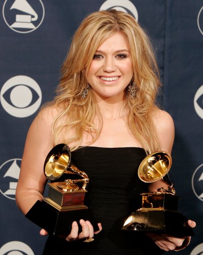 kelly clarkson grammys getty images