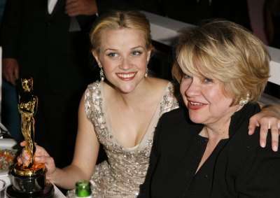 reese witherspoon mom getty images