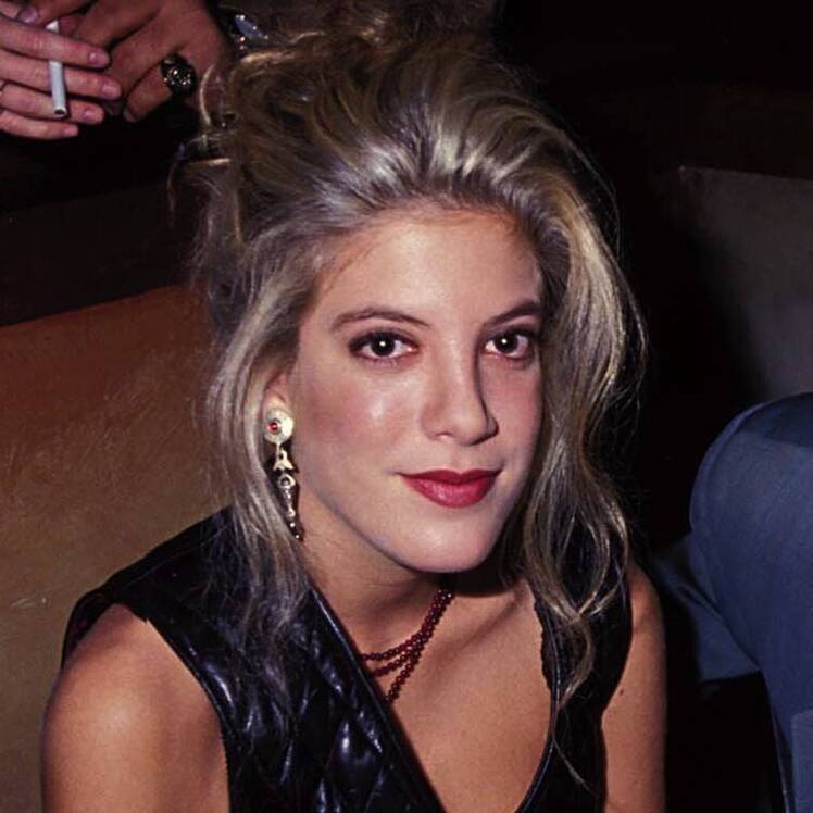 Tori Spelling Face Before And After