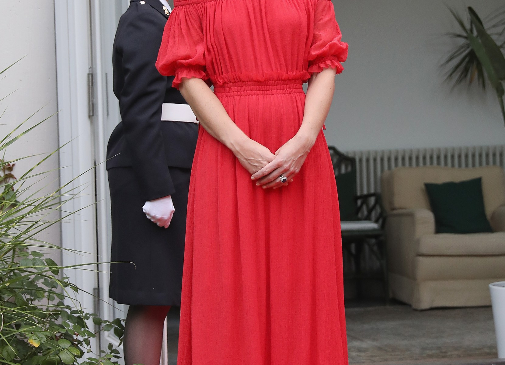 Kate Middletons Low Cut Red Dress Steals The Show During Germany Royal