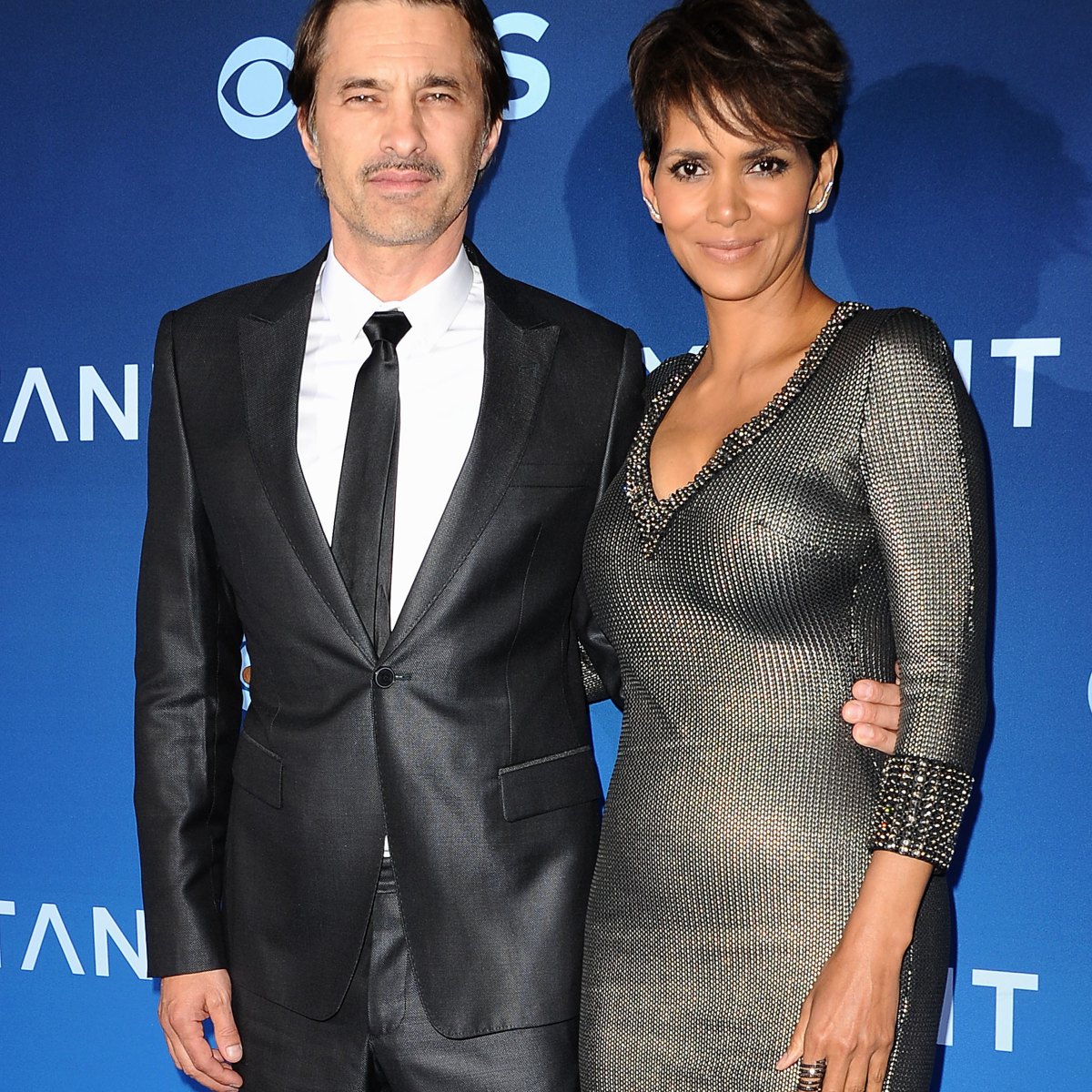 How many husbands has halle berry had?