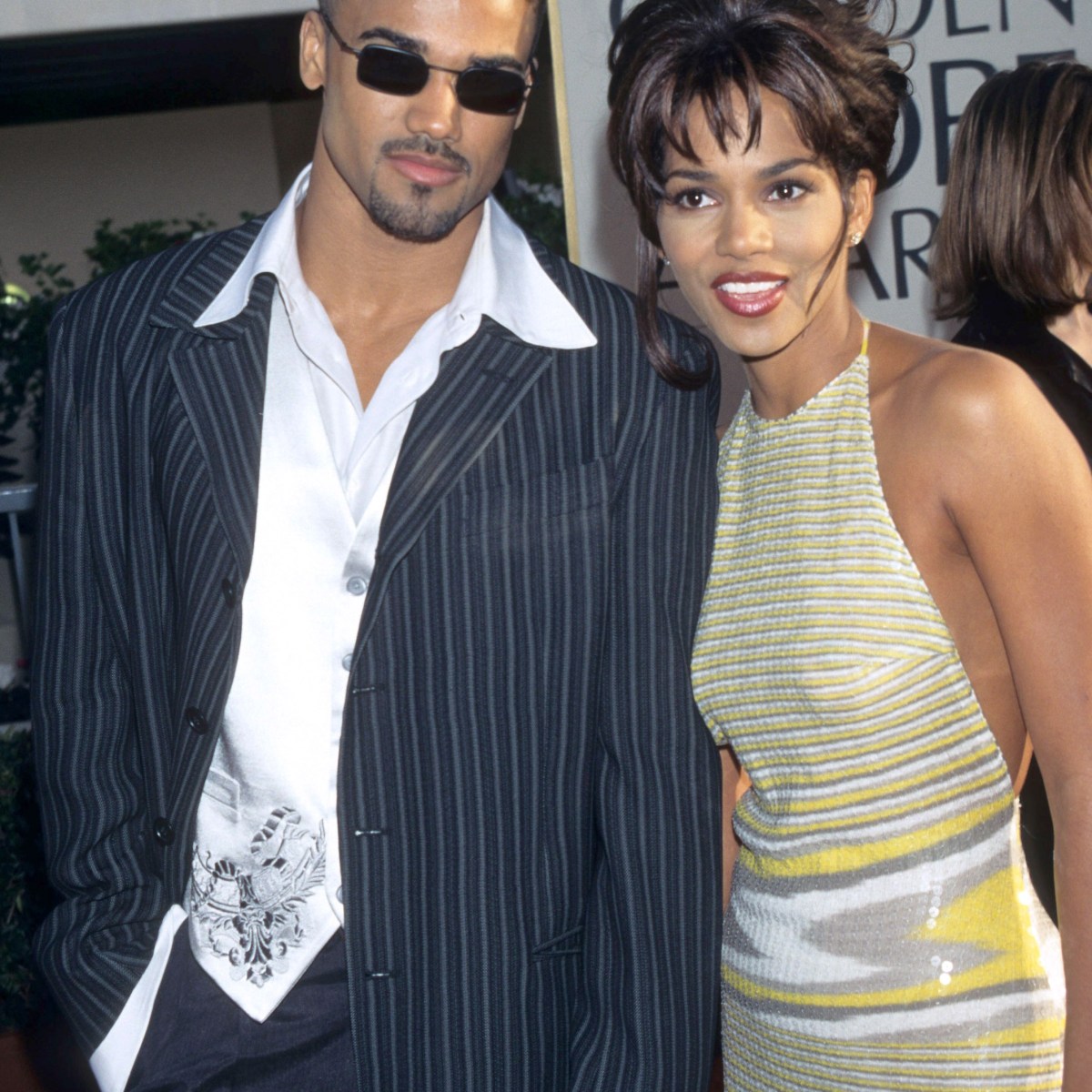 who was halle berry dating)