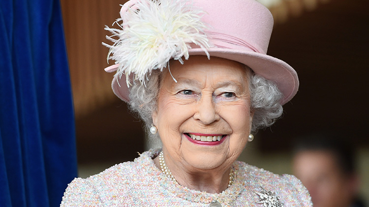 queen-elizabeth-reportedly-hates-the-word-pregnant-because-its-vulgar
