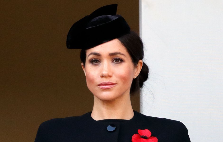 meghan-markle-did-not-stand-will-her-royal-family-members-during-remembrance-day-service-find-out-why
