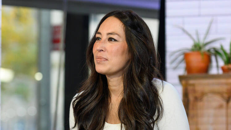 Joanna Gaines Shares Her Kids' Baby Photo Ornaments On Their Christmas ...