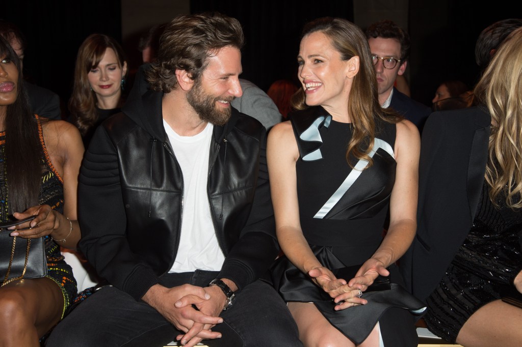 Jennifer Garner and Bradley Cooper Have 'Alias' Reunion at Her House