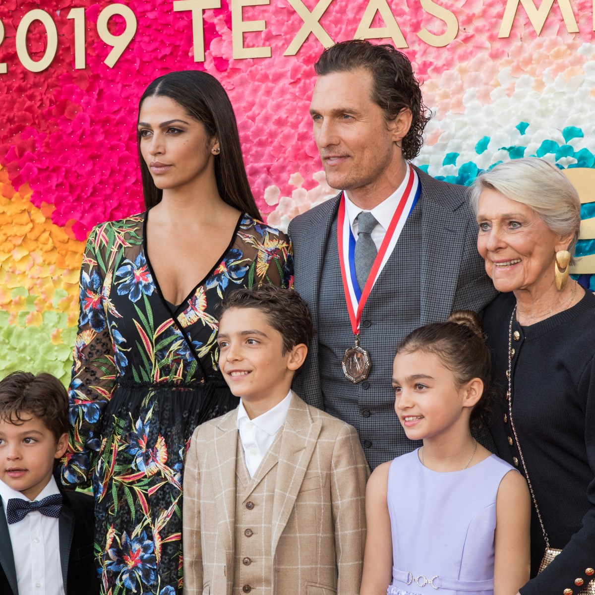 Top 100+ Background Images Camila Alves And Matthew Mcconaughey Family ...
