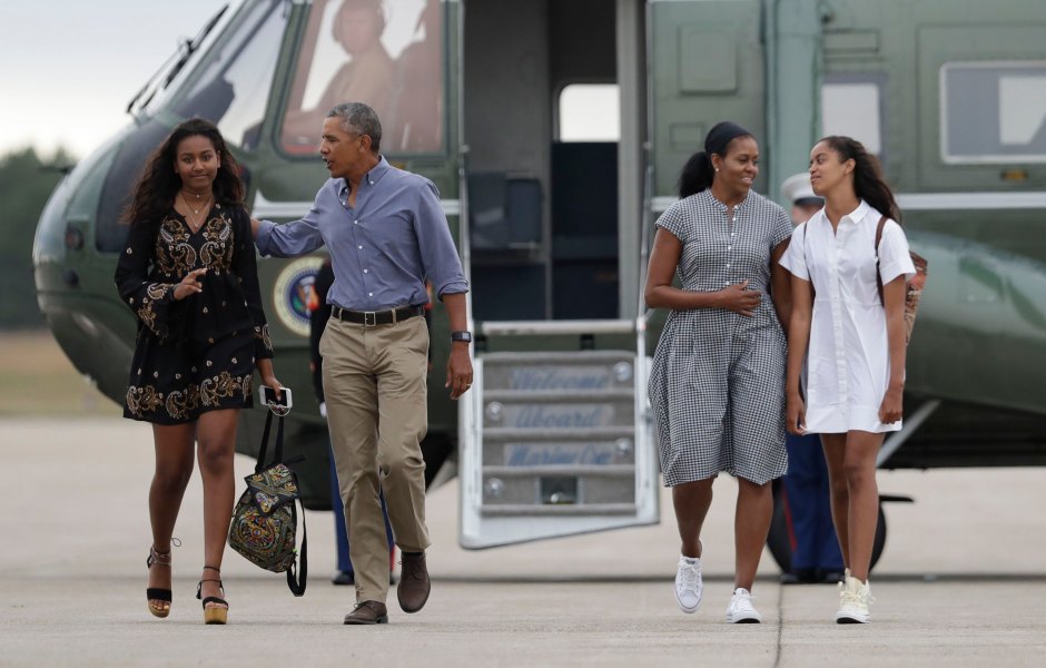 Barack and Michelle Obama's Daughters: Meet Malia and Sasha