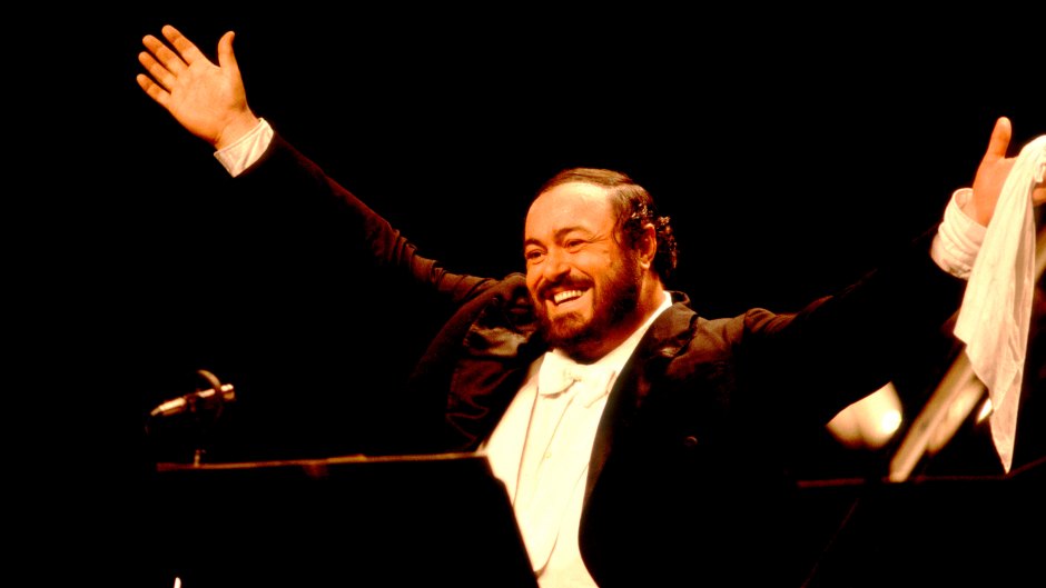Italian-operatic-legend-Luciano-Pavarotti (1)