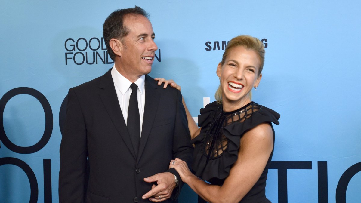 Jerry Seinfeld and Wife Jessica Step Out with Son Shepherd, 13