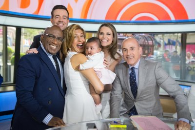 hoda-kotb-pauses-maternity-leave-for-1-day-visit-to-today