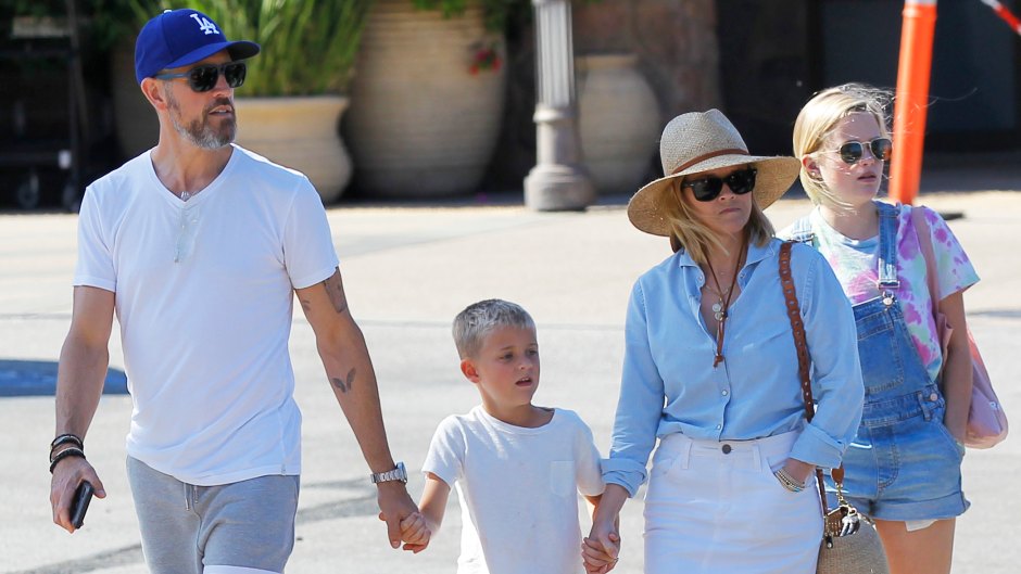 reese witherspoon and her family