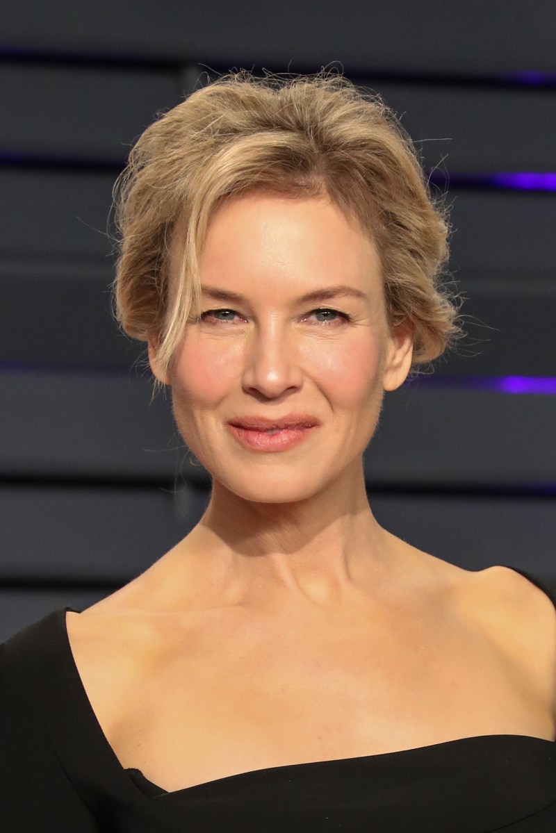 Renee Zellweger Says Plastic Surgery Rumors Are 'Pretty Painful'