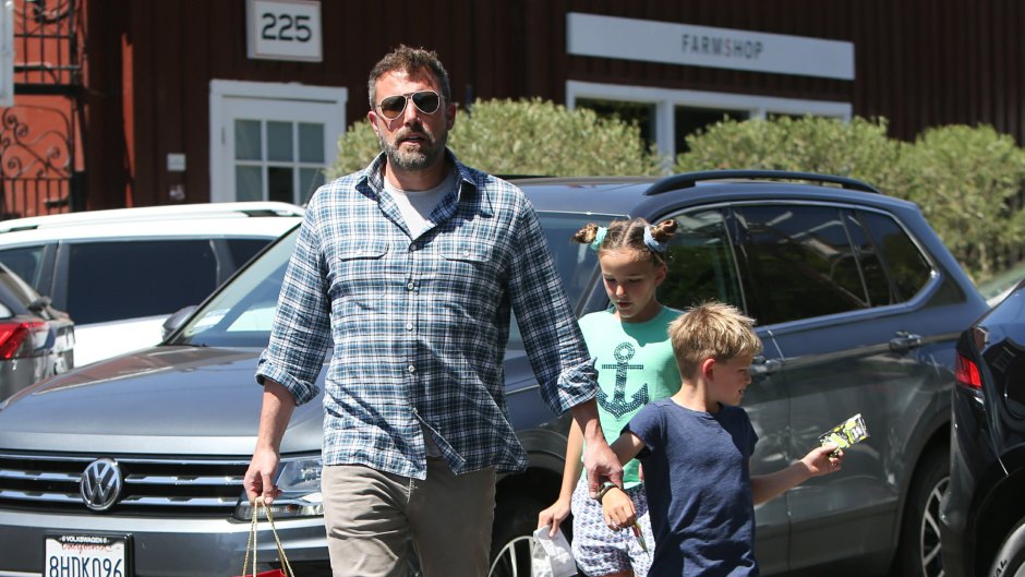 Ben Affleck Goes Shopping with Kids