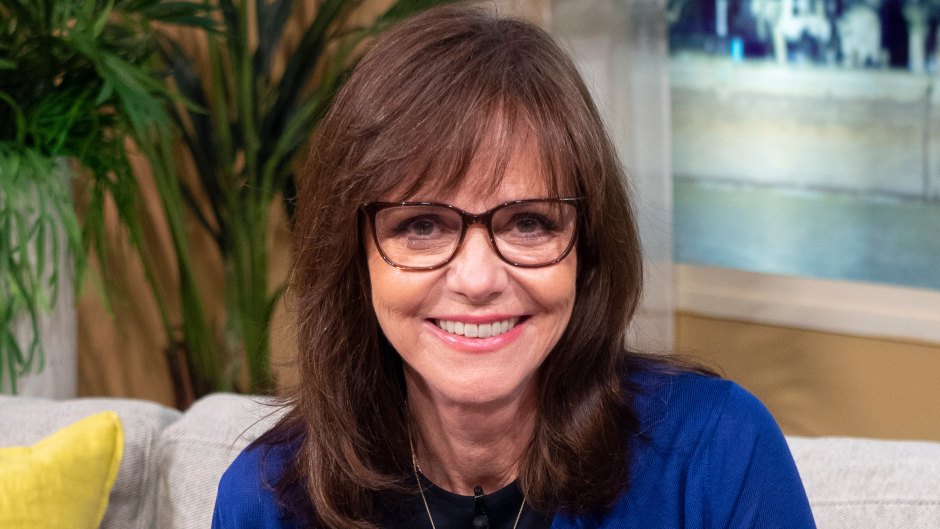 how-many-grandchildren-does-sally-field-have-find-out