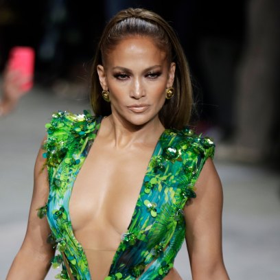 Jennifer Lopez Brings Back Iconic Versace Dress During 2019 Fashion Week