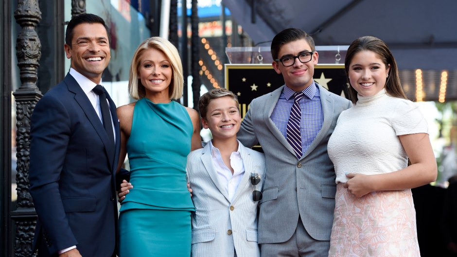 APTOPIX Kelly Ripa Honored With a Star on the Hollywood Walk of Fame, Los Angeles, USA - 12 Oct 2015