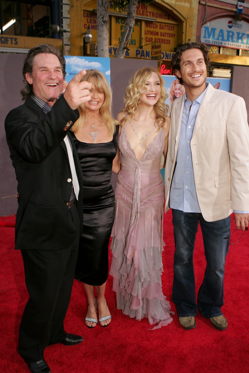 Kate Hudson, Brother Oliver Recall Time Goldie Hawn Was Pregnant