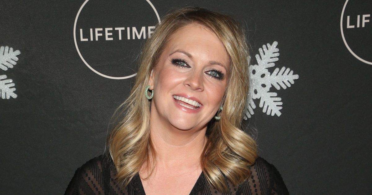 Melissa Joan Hart S Life Is Like A Christmas Movie Year Round