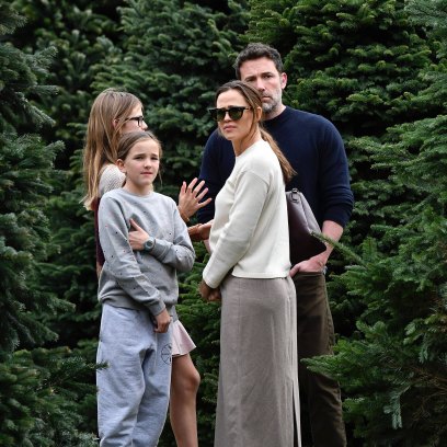 Ben Affleck and Jennifer with the kids picking a Christmas tree.