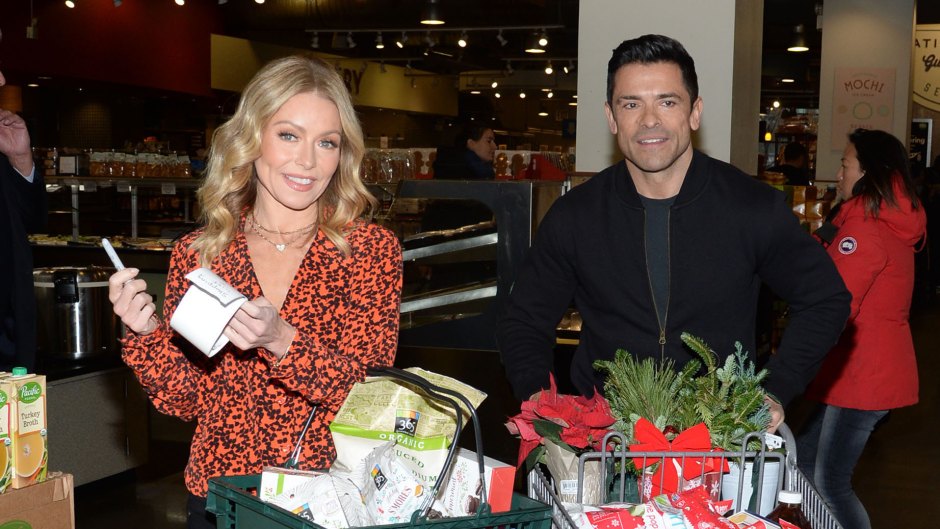Kelly Ripa and Mark Consuelos Shopping at Amazon Holiday Event