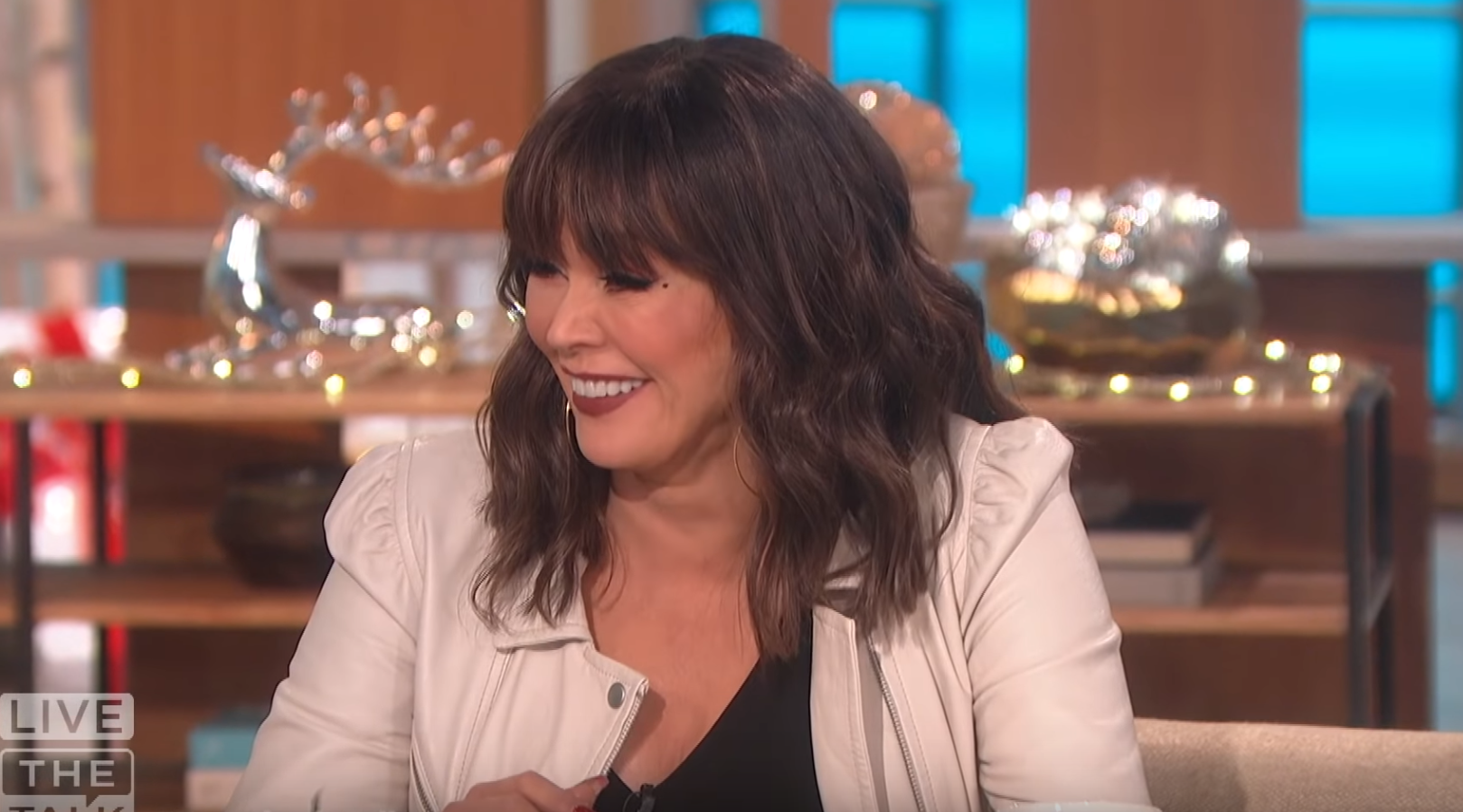 Marie Osmond Debuts Short Bob Hairstyle On The Talk See Her Wig