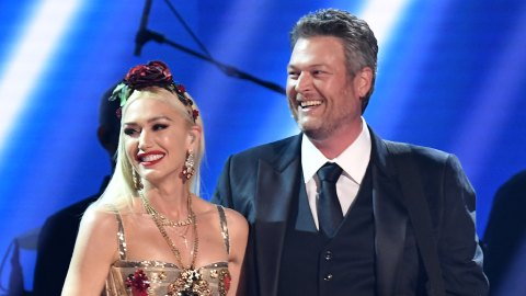 Grammys 2020: Gwen Stefani, Blake Shelton Sing ‘Nobody But You ...