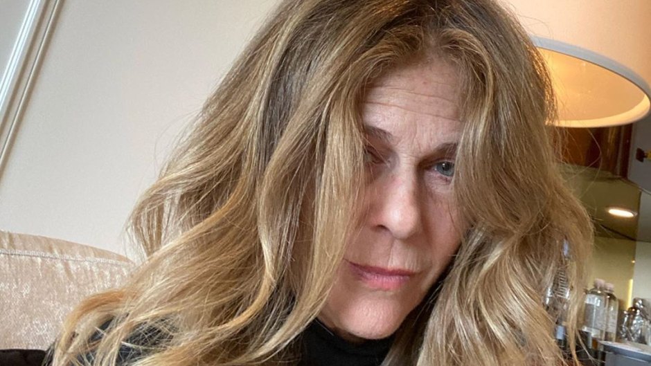 Rita Wilson Reveals Hair and Makeup Guy Is Late Ahead of 2020 Golden Globes