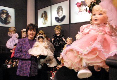 Marie Osmond doll signing at the Flamingo, Las Vegas, America - 13 Feb 2009