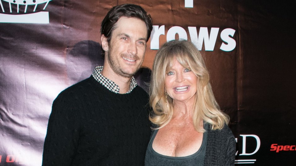 oliver-hudson-jokes-he-gets-his-insanity-from-mom-goldie-hawn