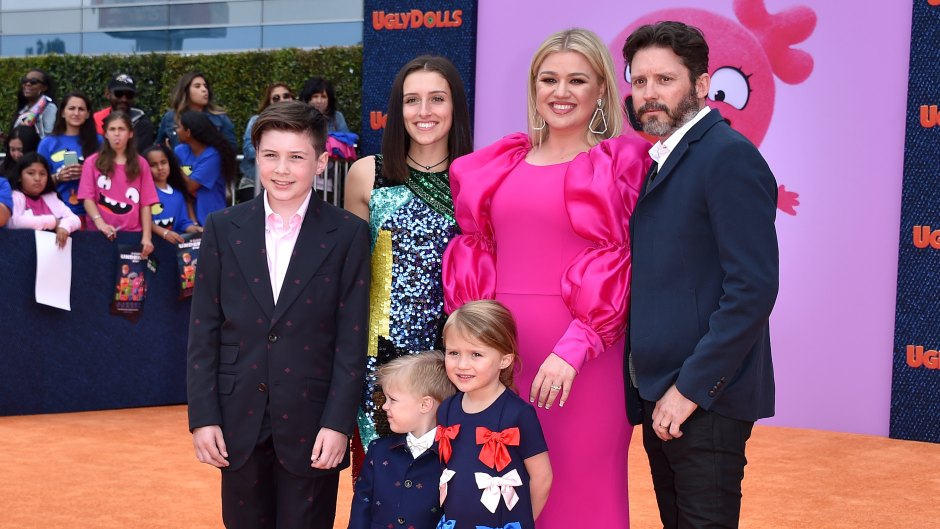 kelly-clarksons-kids-are-her-no-1-priority-following-divorce