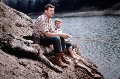 andy-griffith-and-ron-howard-in-the-andy-griffith-show