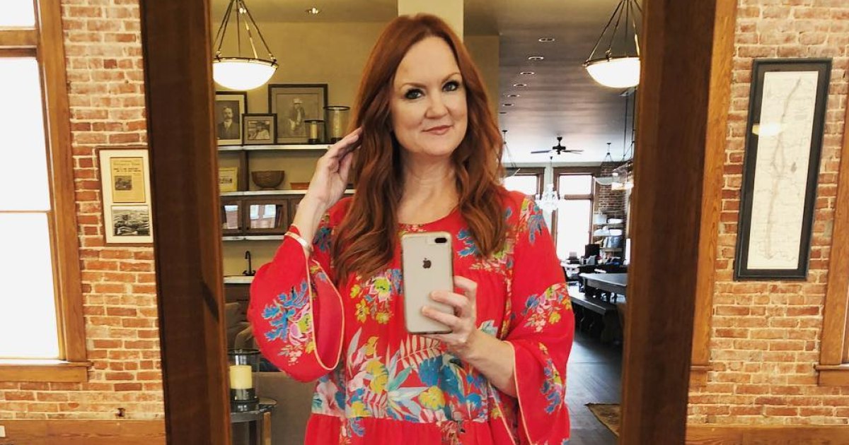 The Pioneer Woman - Ree Drummond - Here's a link to the red set