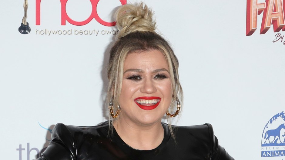 Kelly Clarkson Loves Being Busy Amid Brandon Blackstock Divorce