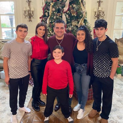 buddy-valastros-family-meet-the-cake-boss-stars-wife-and-kids