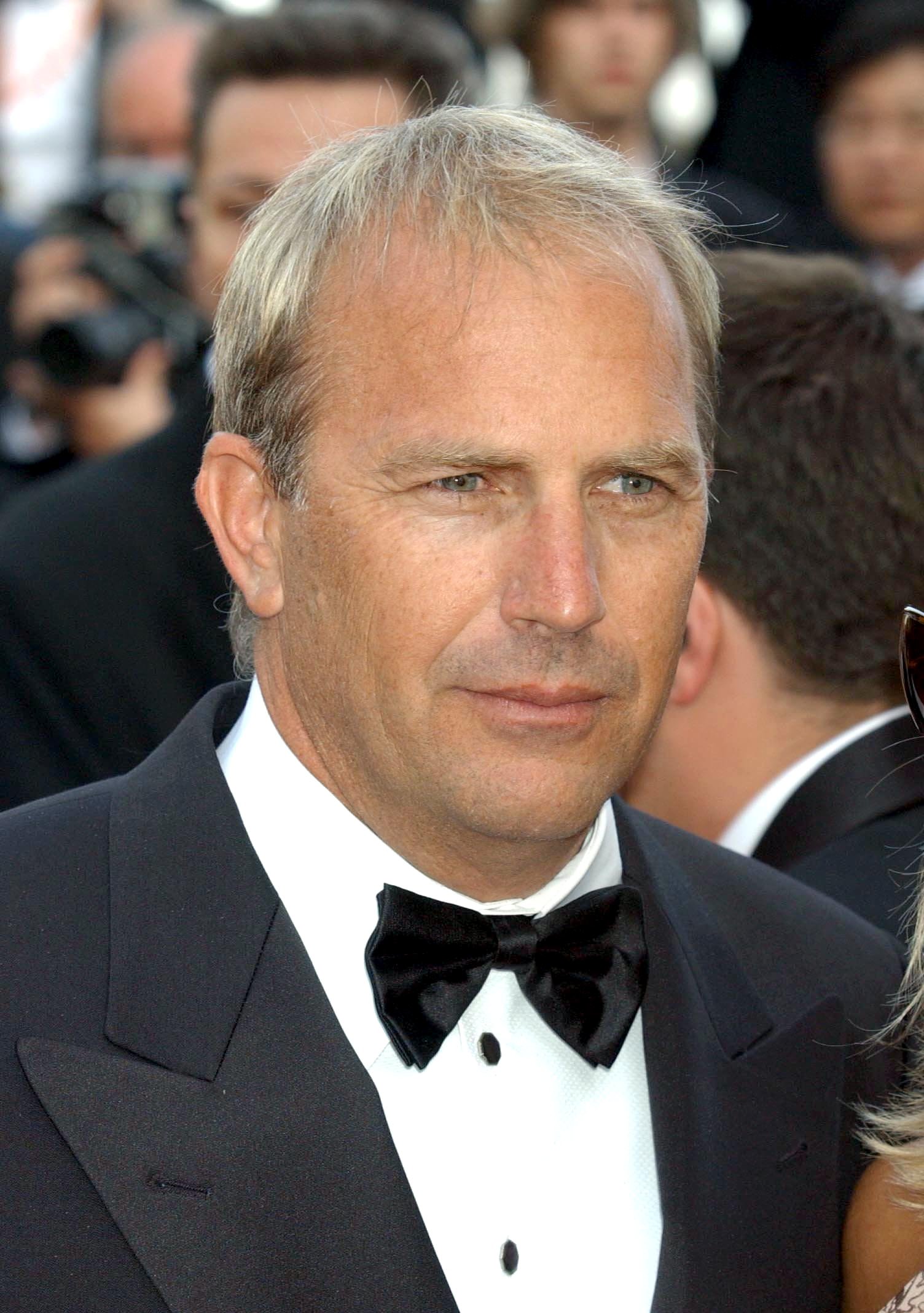 Kevin Costner's Transformation Photos of the Actor Over the Years