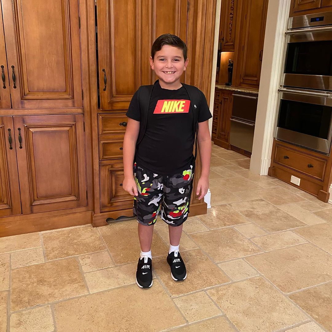 Buddy Valastro Wears Sparkly 'Cake Boss' Jersey at Cute Family