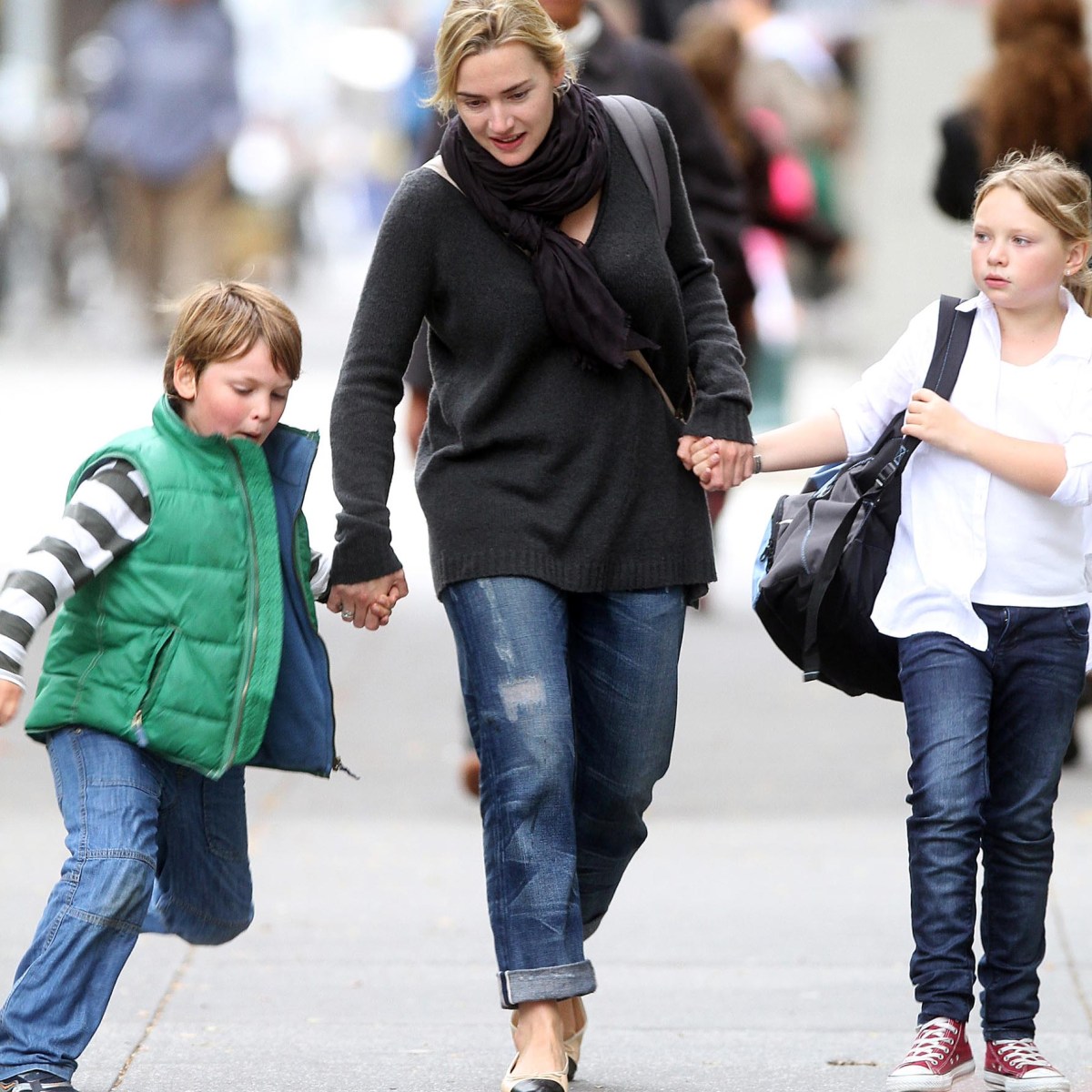 Kate Winslet Has 3 Kids From 3 Husbands Meet Mia Joe And Bear Edward abel ned rocknroll smith. https www closerweekly com posts kate winslet has 3 kids from 3 husbands meet mia joe and bear