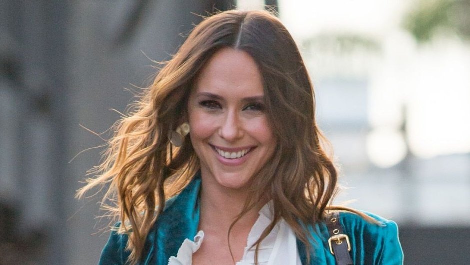 jennifer-love-hewitt-gives-birth-to-baby-no-3-welcomes-child