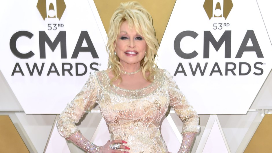 How Dolly Parton Spends Her $350M Fortune