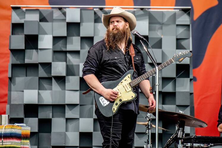 Chris Stapleton Net Worth: How Much Money the Singer Makes Chris Stapleton Net Worth: How Much Money the Singer Makes