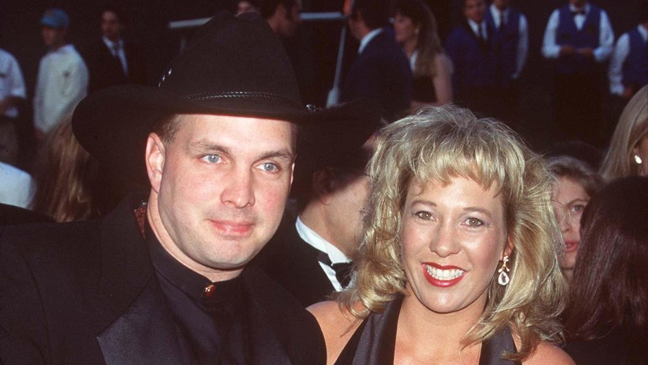 Everything to Know About Garth Brooks' 1st Wife Sandy Mahl: The Mother of His 3 Beautiful Daughters 