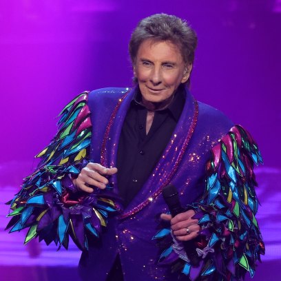 Barry Manilow performs in tassle suit jacket