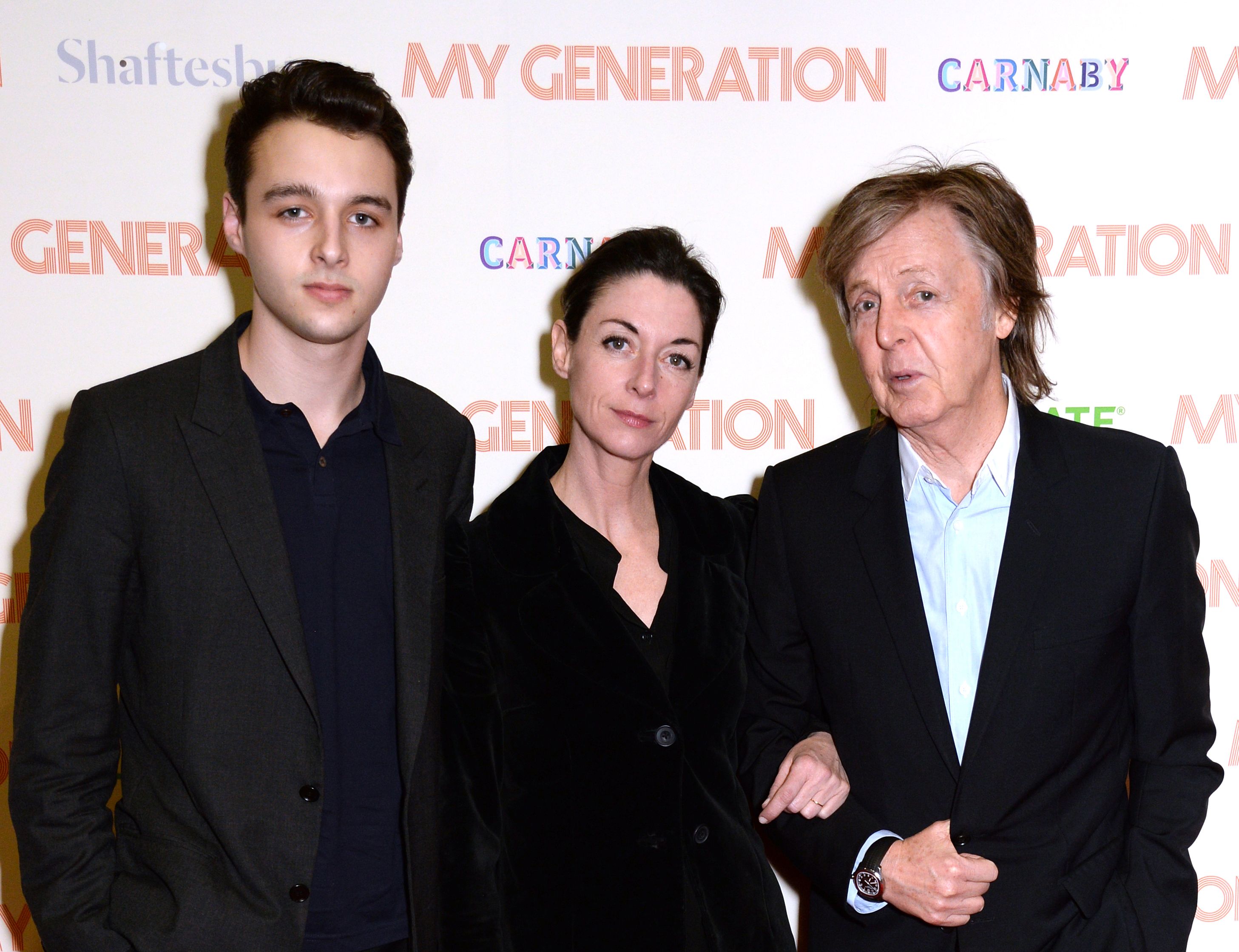 Who Is Stella McCartney's Husband Alasdhair Willis? Meet Paul McCartney's  Son-in-Law